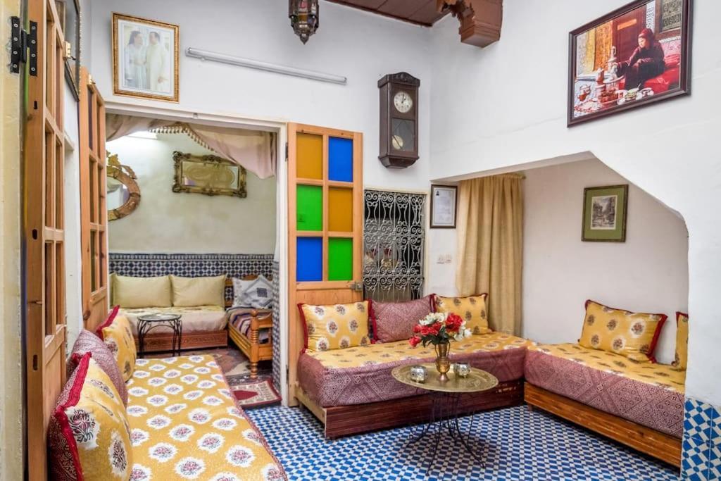 Dar Fatimazahra Apartment Fez Bagian luar foto